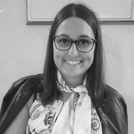 DIANA CONTER - Credit Team
